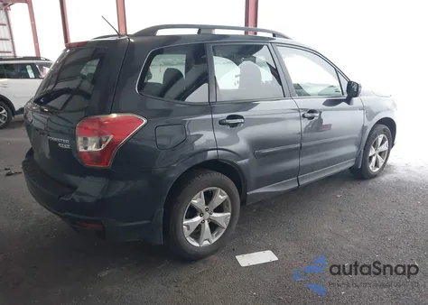 2015 Subaru Forester 2.5I Premium z USA, uszkodzony, nr VIN JF2SJADC8FH516358